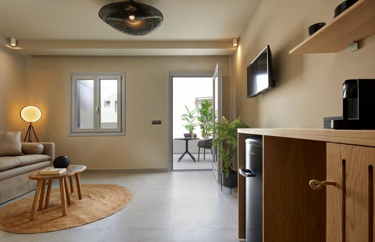 Mayu Suites 피르고스 객실 사진